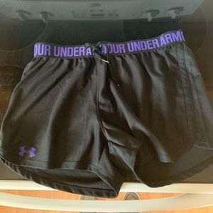 Under Armour women’s size small shorts